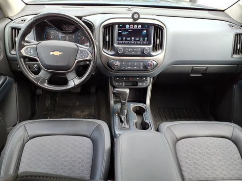 Used 2017 Chevrolet Colorado Z71 AWD/4WD image 16