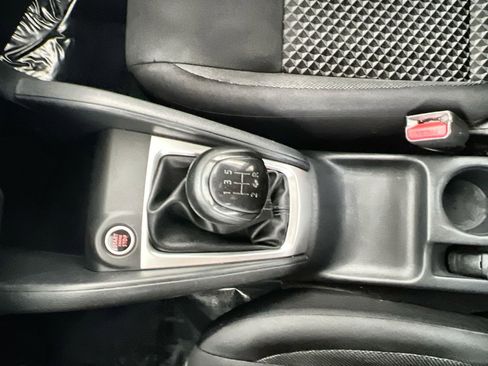 Used 2020 Nissan Versa S image 21