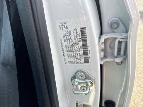 Used 2018 Acura RDX AWD image 34