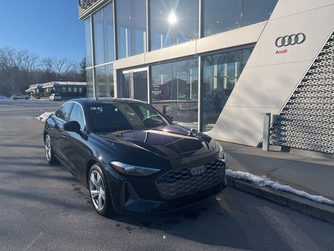 Used 2025 Audi A5 2.0T Premium w/ Convenience Package image 4