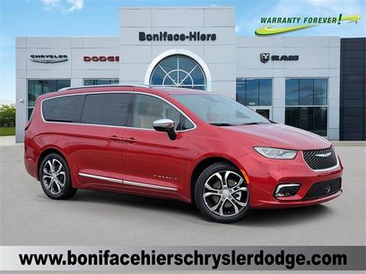 New 2026 Chrysler Pacifica Pinnacle