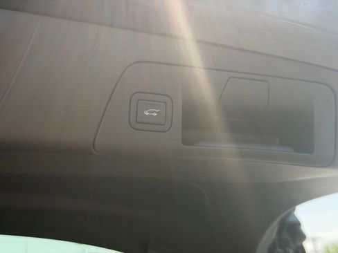 Used 2026 Buick Envision Avenir AWD/4WD image 33