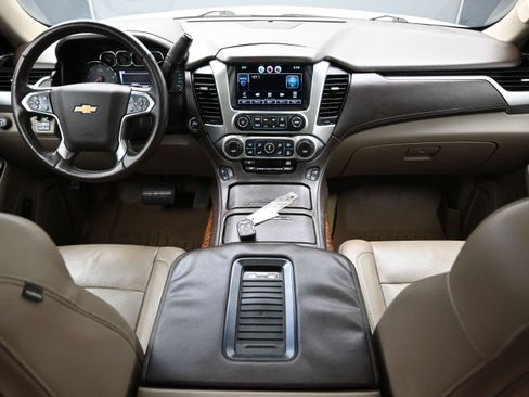Used 2015 Chevrolet Suburban LTZ AWD/4WD image 14