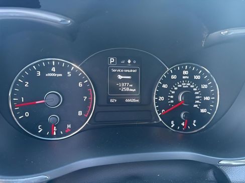 Used 2017 Kia Forte LX w/ LX Popular Package image 5