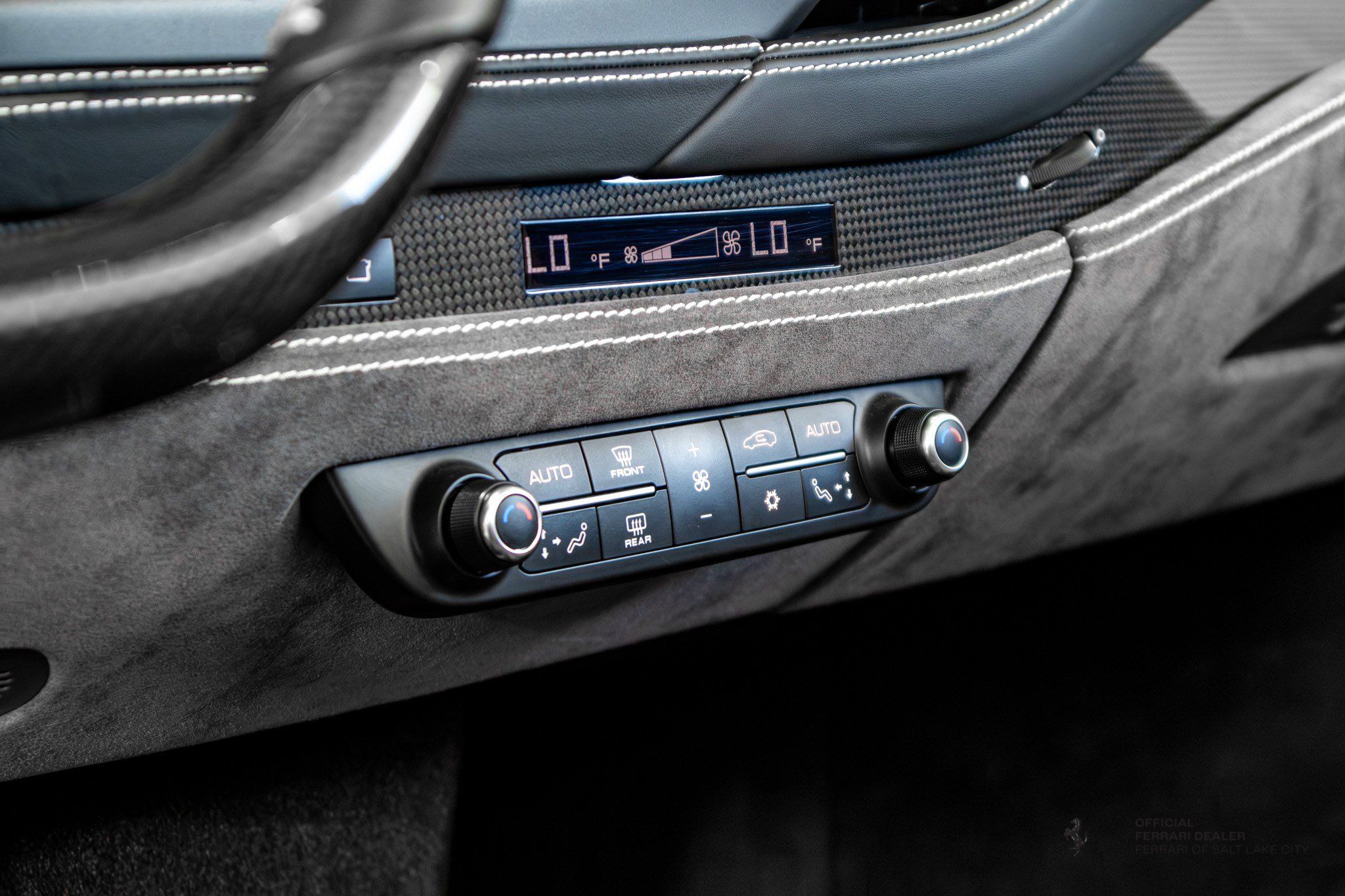 Used 2022 Ferrari F8 Tributo RWD image 19