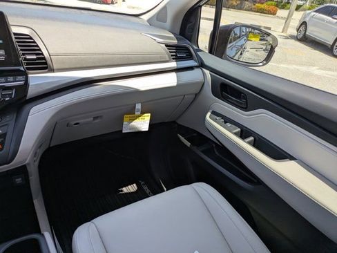New 2026 Honda Odyssey EX-L image 17