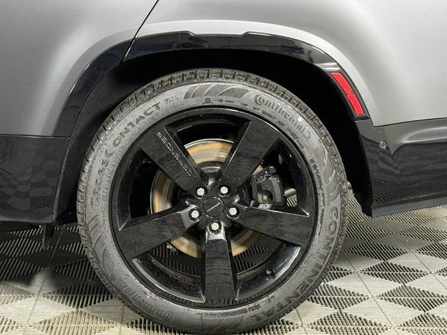 New 2026 Land Rover Defender 130 V8 AWD/4WD image 13