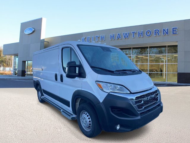 Used 2025 RAM ProMaster 2500 w/ U-Haul Equipment Group FWD image 1