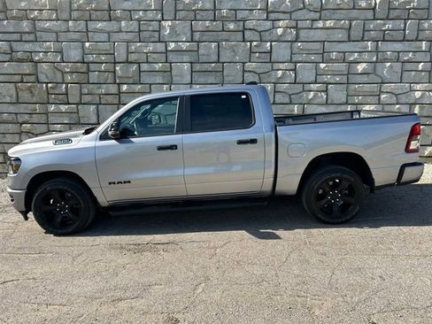 Used 2024 RAM 1500 Big Horn AWD/4WD image 3