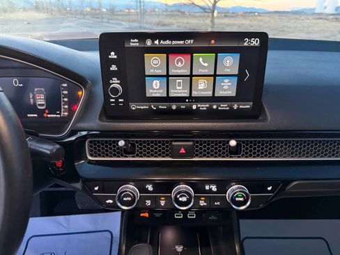 Used 2024 Honda Civic Touring image 24