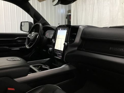 Used 2023 RAM 1500 Laramie AWD/4WD image 23