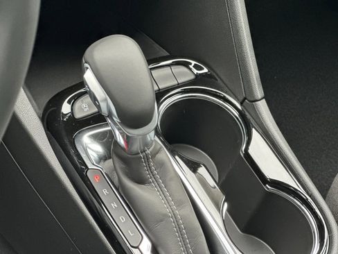 New 2026 Buick Encore GX Sport Touring image 21