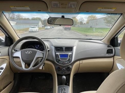 Used 2014 Hyundai Accent GLS image 30