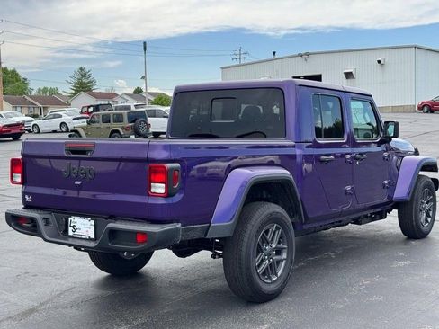 New 2026 Jeep Gladiator Sport image 3