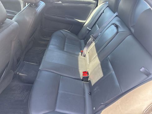 Used 2011 Chevrolet Impala LT w/ Luxury Edition Package image 7