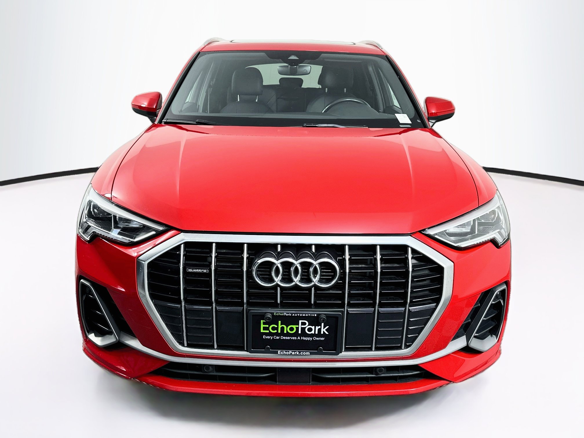 Used 2023 Audi Q3 2.0T Premium AWD/4WD image 2