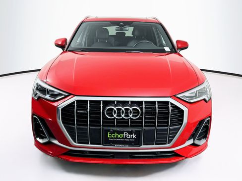 Used 2023 Audi Q3 2.0T Premium AWD/4WD image 2