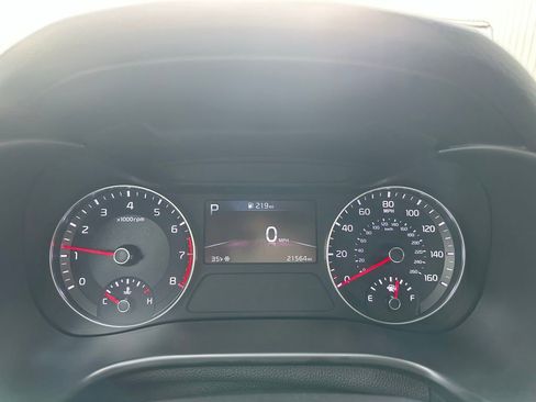 Used 2023 Kia Forte LXS image 9