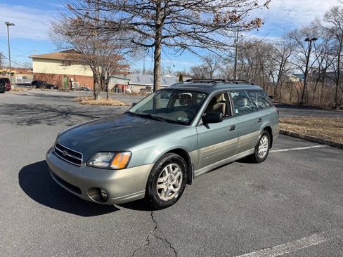 Used 2002 Subaru Outback Wagon image 2