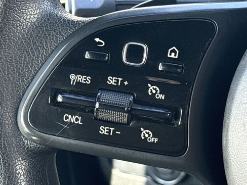 Used 2020 Mercedes-Benz Sprinter 2500 image 19