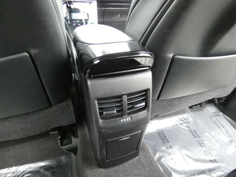 Used 2019 Toyota Mirai image 54