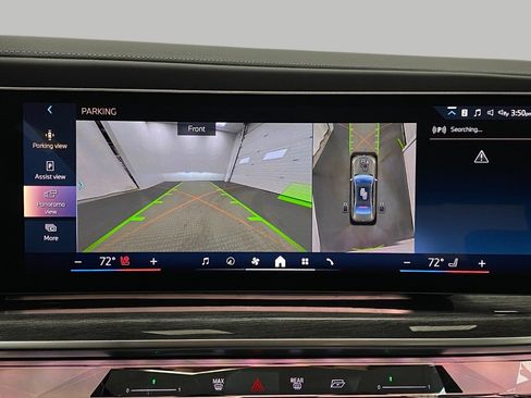 Used 2024 BMW i7 xDrive60 image 20