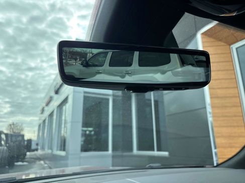 New 2026 Jeep Grand Wagoneer Summit w/ Premium Group III image 14