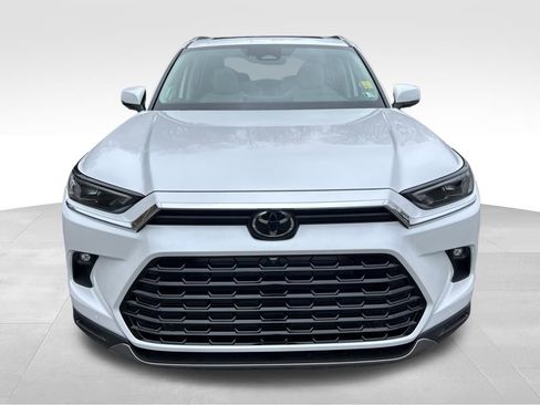 New 2026 Toyota Grand Highlander Limited image 8