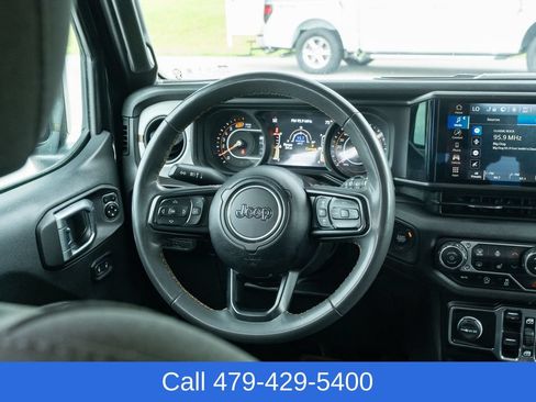 Used 2024 Jeep Wrangler Unlimited Sport AWD/4WD image 32