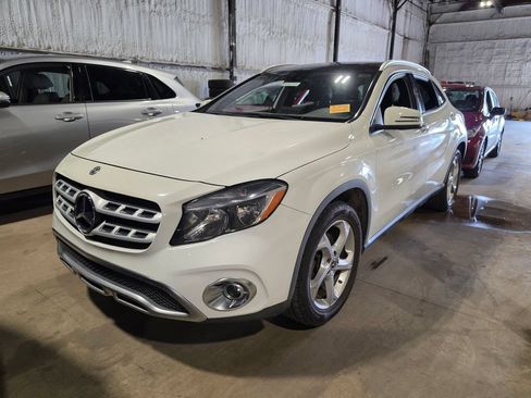 Used 2018 Mercedes-Benz GLA 250 4MATIC image 1