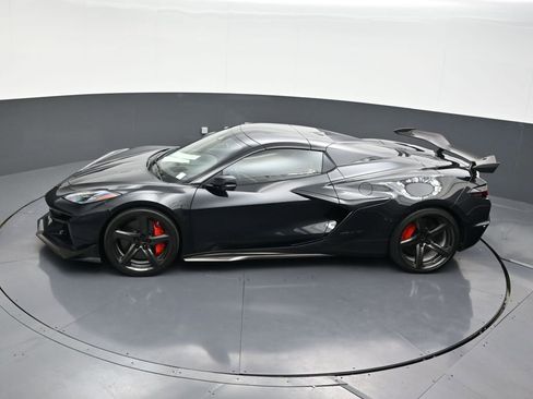 Used 2024 Chevrolet Corvette Z06 w/ Z07 Performance Package image 15