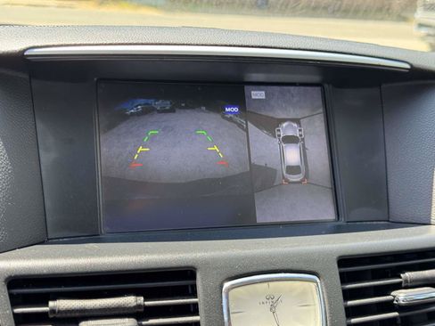 Used 2019 INFINITI Q70 Luxe AWD/4WD image 26