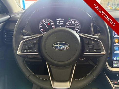 Used 2024 Subaru Outback Premium AWD/4WD image 16