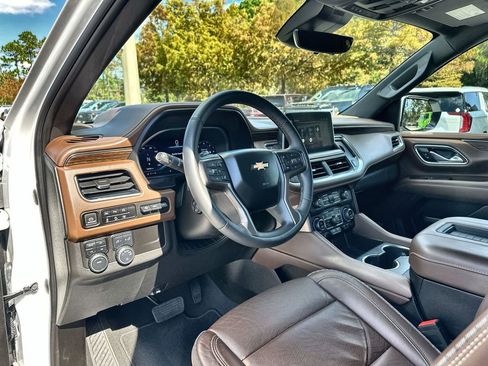 Certified 2023 Chevrolet Tahoe High Country w/ Premium Package 2 image 10