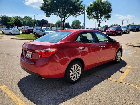 Used 2017 Toyota Corolla LE FWD image 5