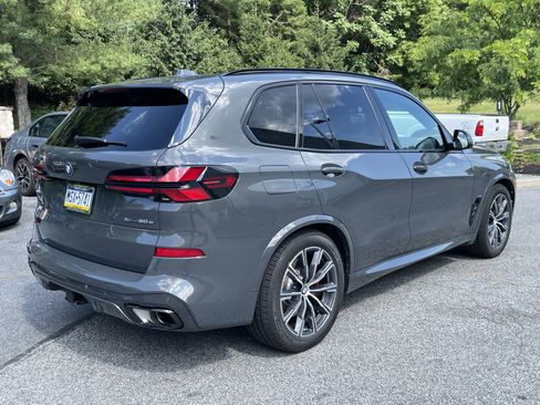 Used 2026 BMW X5 xDrive50e w/ M Sport Package AWD/4WD image 6