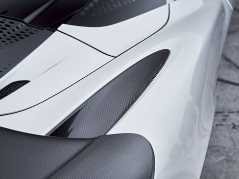 Used 2024 McLaren 750S Spider image 30