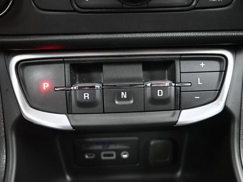 Used 2022 GMC Terrain SLT w/ LPO, Floor Liner Package AWD/4WD image 20