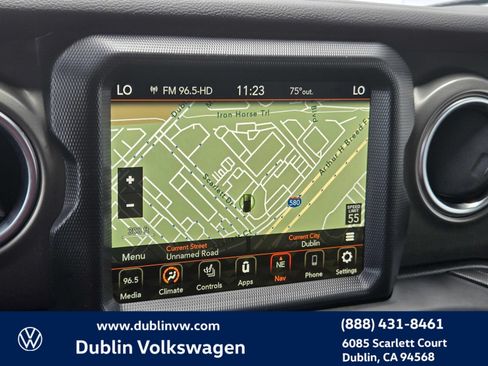 Used 2023 Jeep Wrangler Unlimited Rubicon 4xe w/ Cold Weather Group AWD/4WD image 16