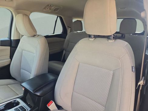 Used 2022 Ford Explorer XLT image 14