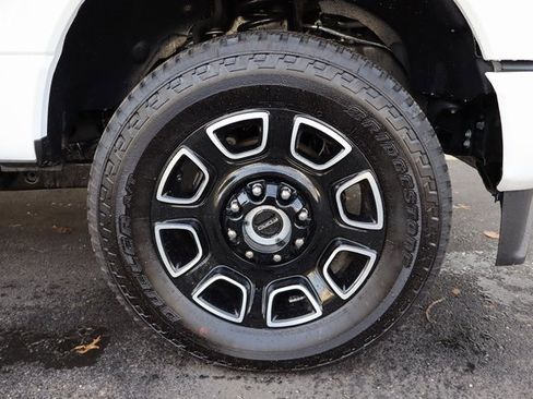 Used 2025 Ford F350 Platinum image 15