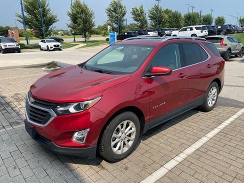 Used 2020 Chevrolet Equinox LT FWD image 1