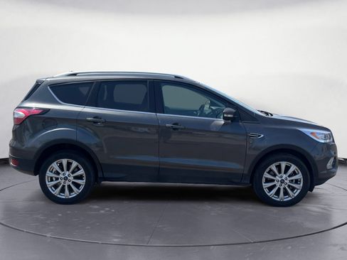Used 2018 Ford Escape Titanium AWD/4WD image 6