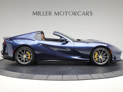 Certified 2022 Ferrari 812 GTS image 9