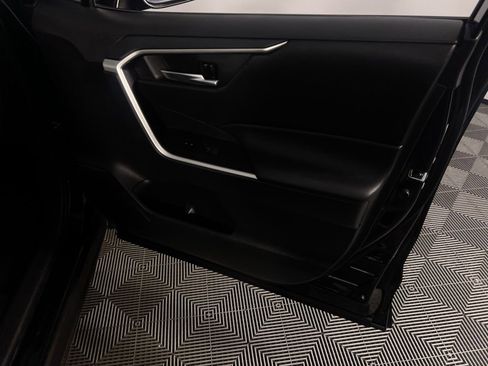 Used 2024 Toyota RAV4 XLE image 36