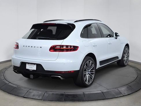 Used 2018 Porsche Macan AWD/4WD image 7