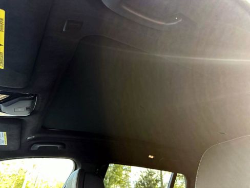 New 2026 BMW X7 M60i image 28