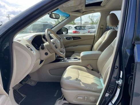 Used 2015 Nissan Pathfinder Platinum FWD image 15