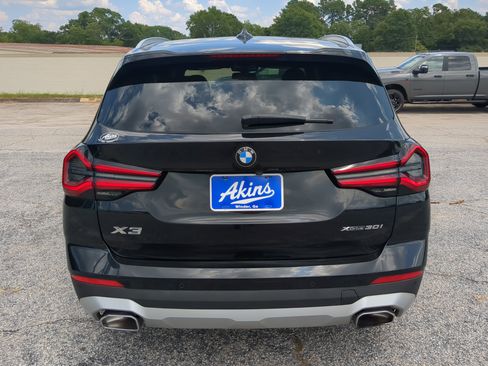 Used 2023 BMW X3 xDrive30i w/ Convenience Package AWD/4WD image 4