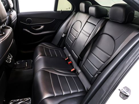 Used 2020 Mercedes-Benz C 300 Sedan image 8